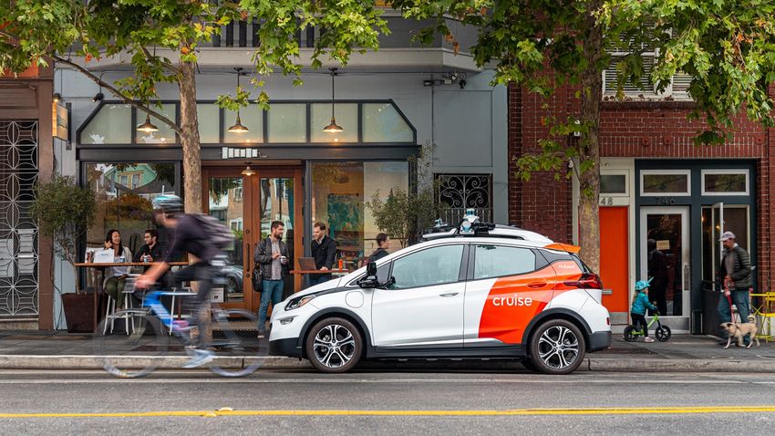 cruise robotaxi